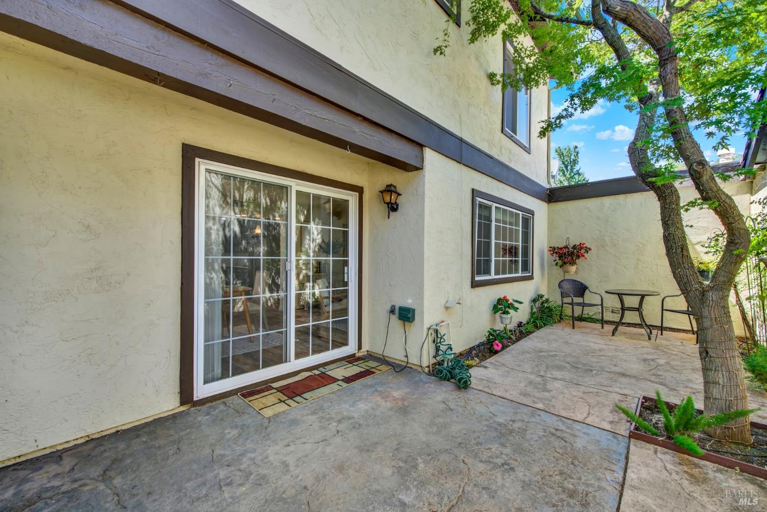 113 Fairoaks Drive Vacaville CA 95688