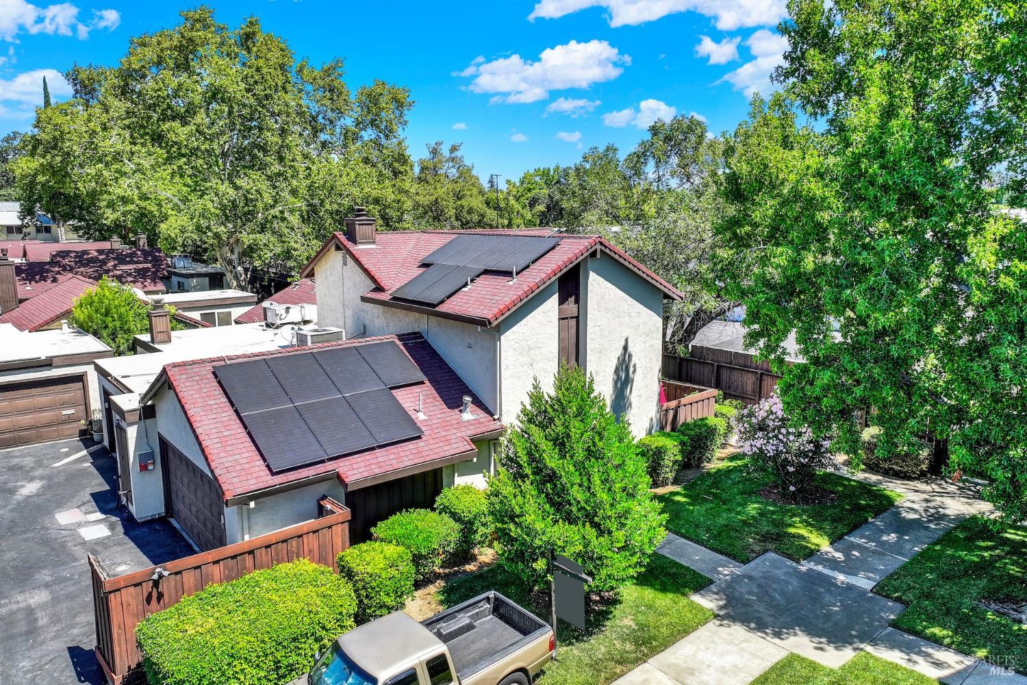 113 Fairoaks Drive Vacaville CA 95688