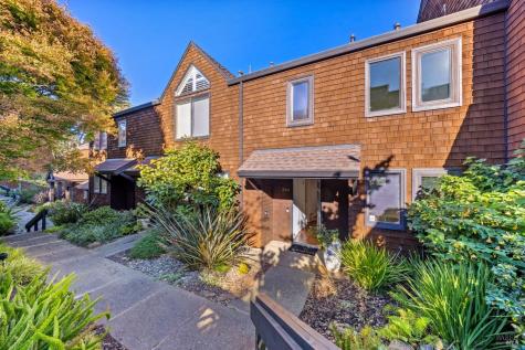 204 Bay Vista Circle Sausalito CA 94965