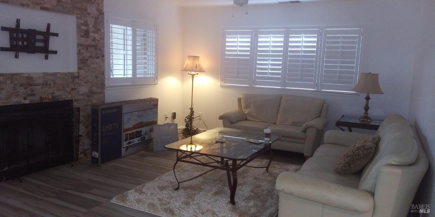 201 Lands End Court Vallejo CA 94591