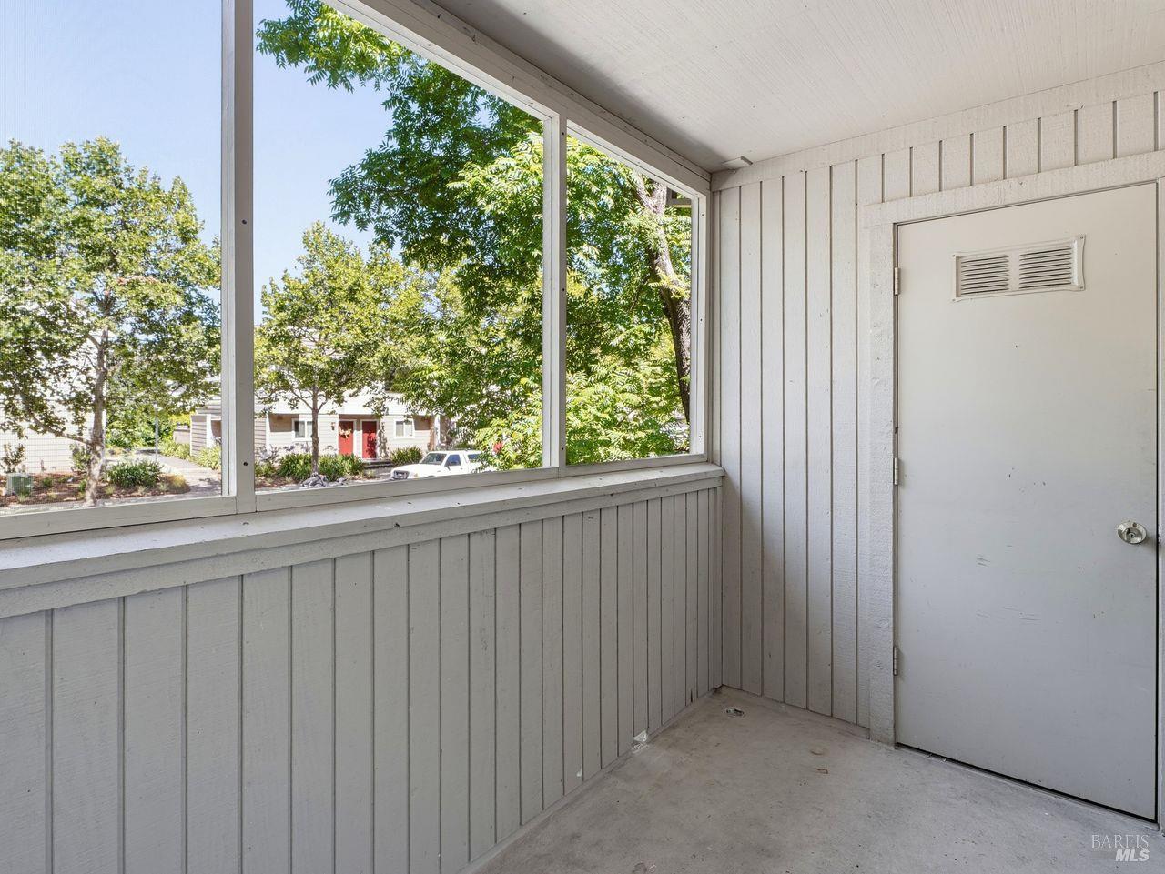 1512 Mission Boulevard Santa Rosa CA 95409