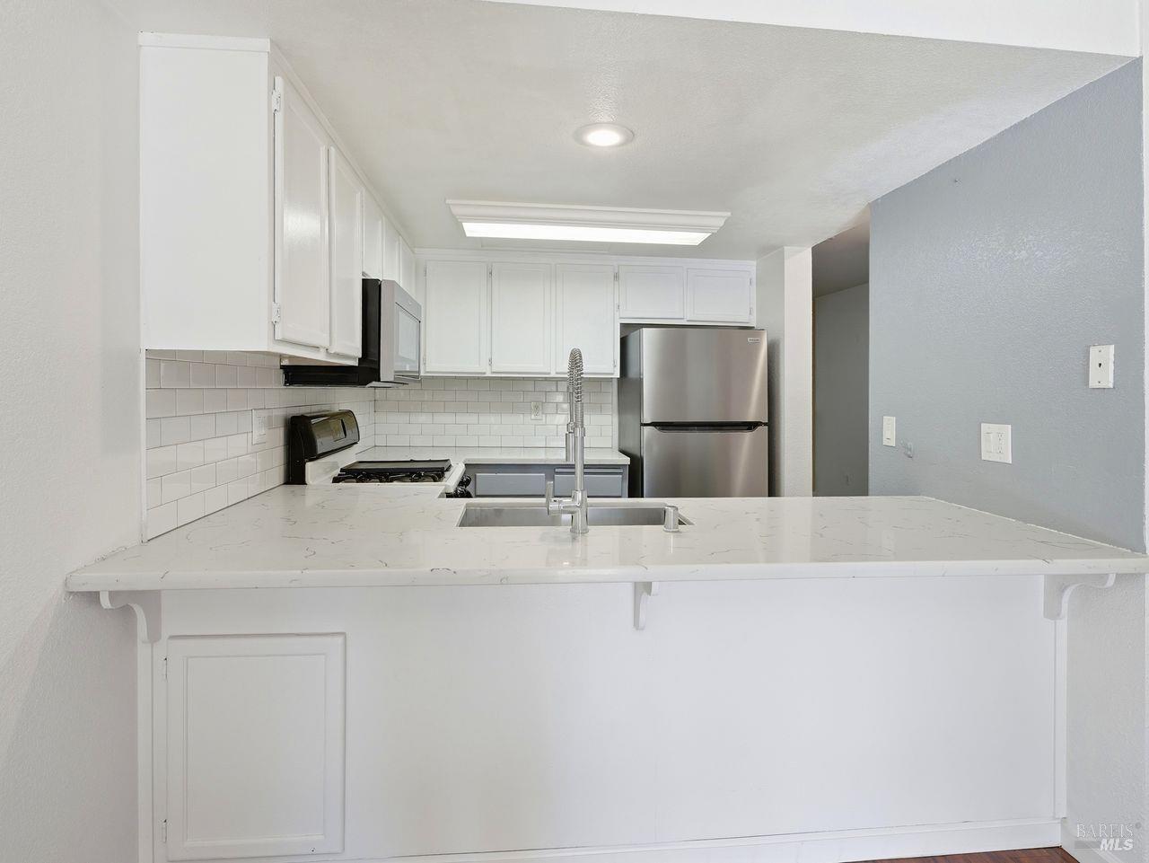 1512 Mission Boulevard Santa Rosa CA 95409
