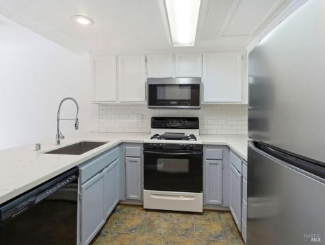 1512 Mission Boulevard Santa Rosa CA 95409