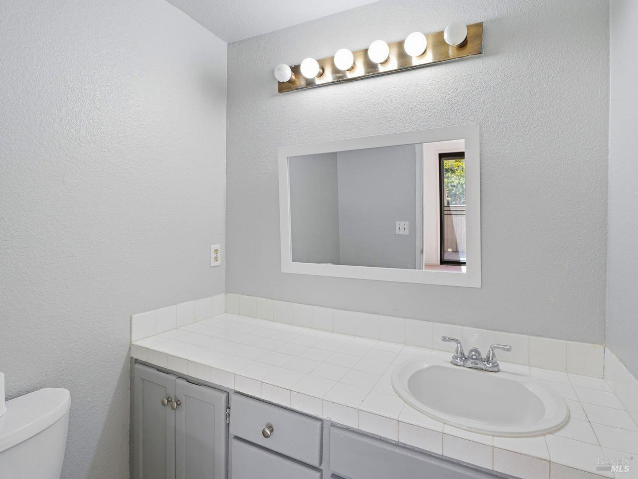 1512 Mission Boulevard Santa Rosa CA 95409