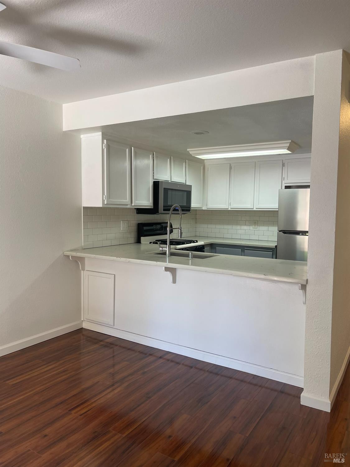 1512 Mission Boulevard Santa Rosa CA 95409
