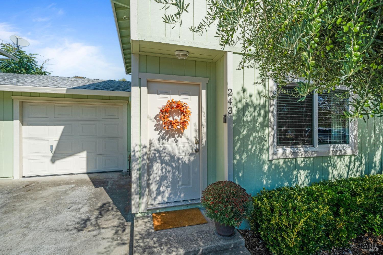 243 Main Circle Ukiah CA 95482
