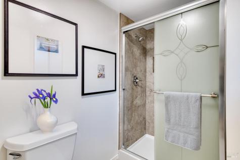 5 Grande Paseo San Rafael CA 94903