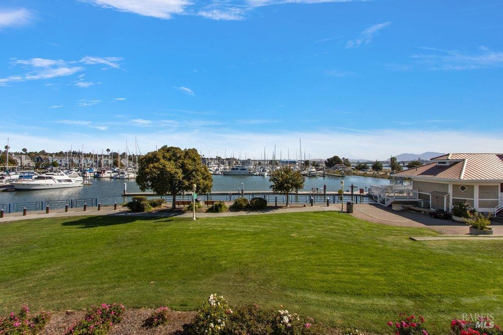 250 E 2nd Street Benicia CA 94510