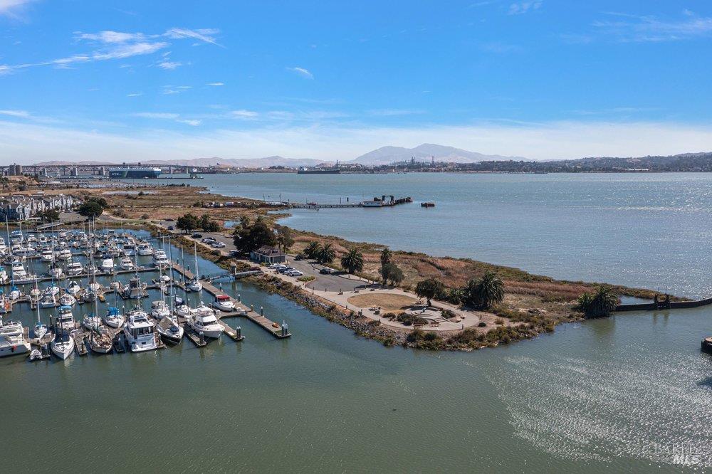 250 E 2nd Street Benicia CA 94510