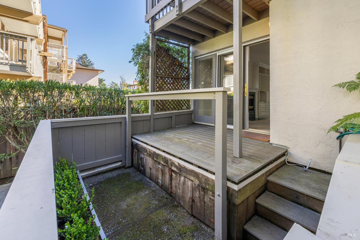 505 Larkspur Plaza Drive Larkspur CA 94939