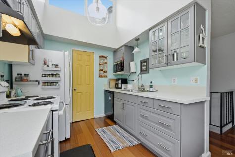 3012 Yulupa Avenue Santa Rosa CA 95405