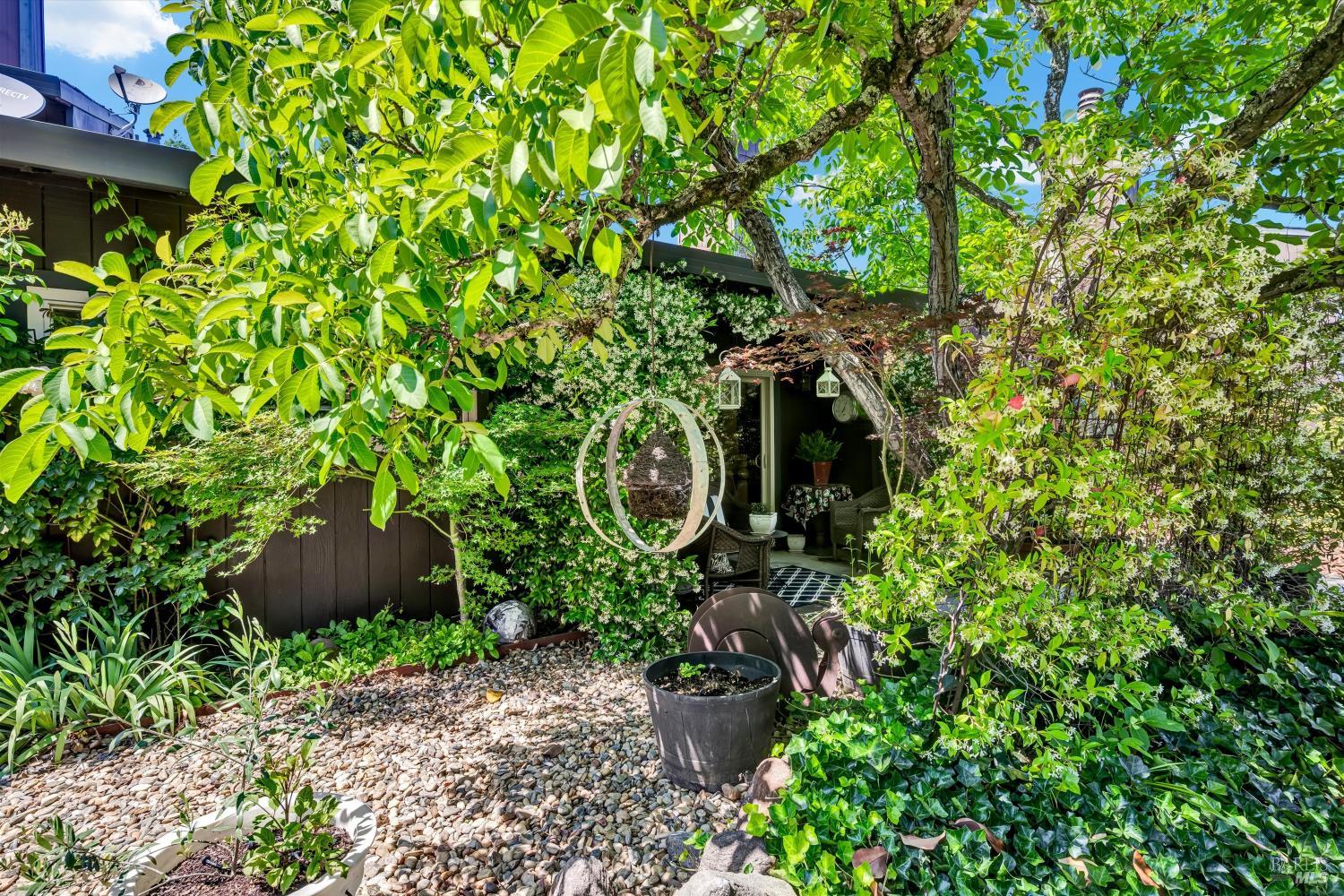 264 Los Alamos Road Santa Rosa CA 95409