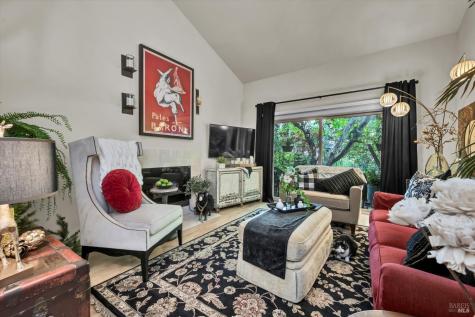 264 Los Alamos Road Santa Rosa CA 95409