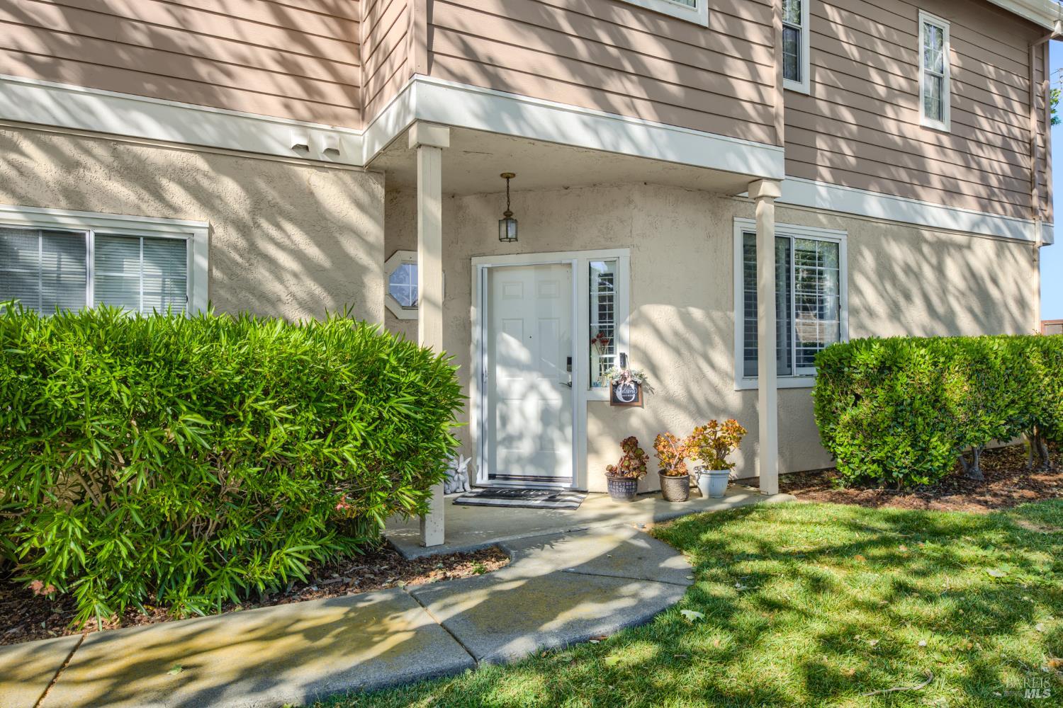130 Manchester Drive Fairfield CA 94533