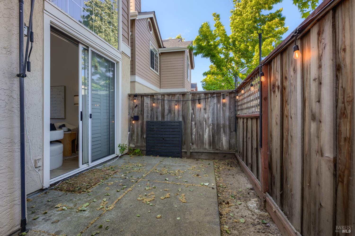 130 Manchester Drive Fairfield CA 94533