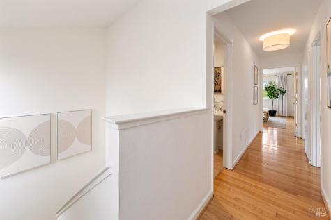 203 Sylvia Way San Rafael CA 94903