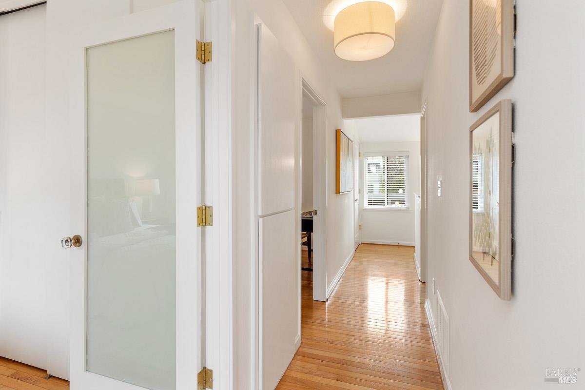 203 Sylvia Way San Rafael CA 94903
