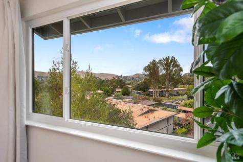 203 Sylvia Way San Rafael CA 94903
