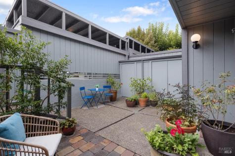 203 Sylvia Way San Rafael CA 94903