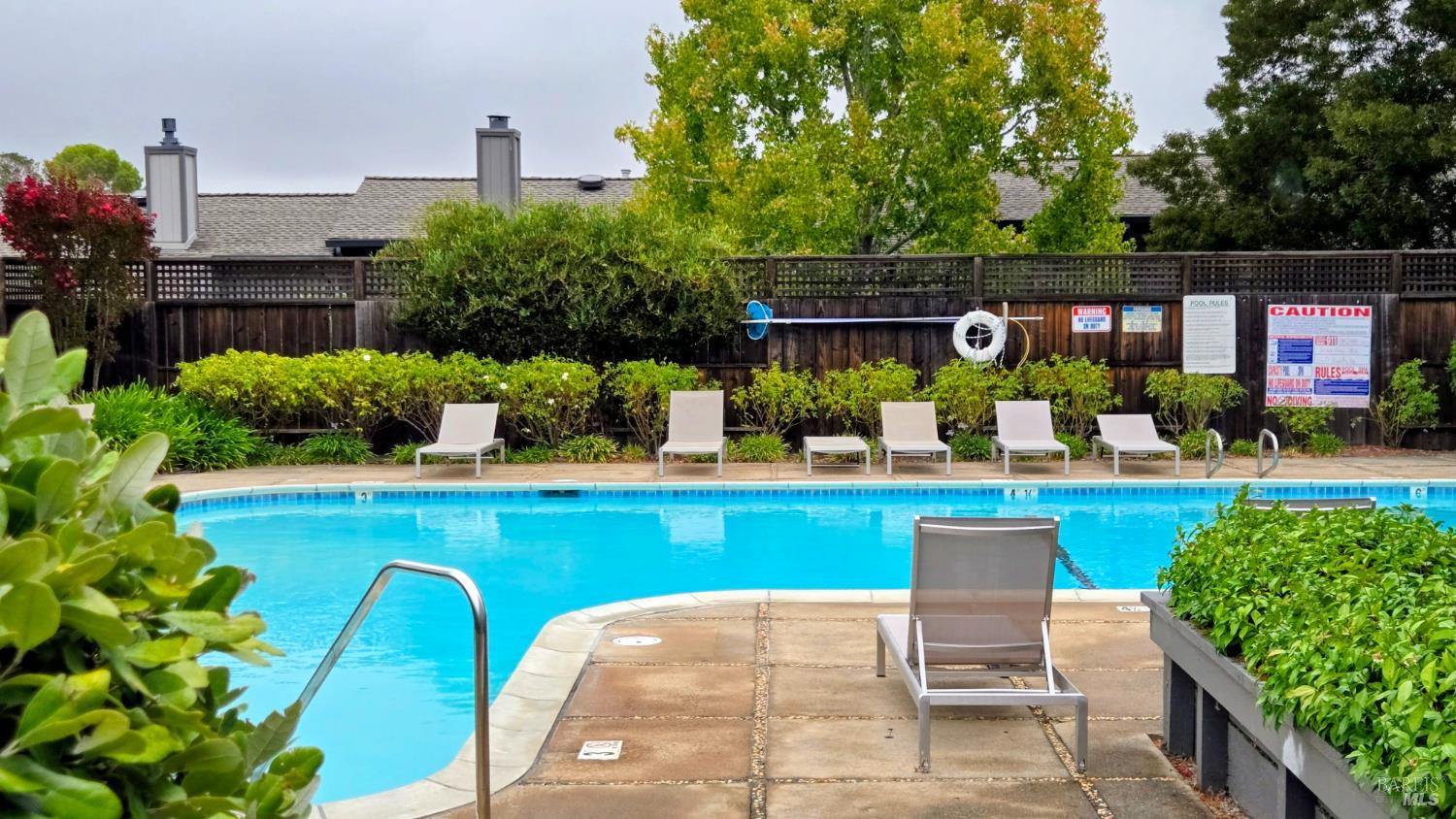 203 Sylvia Way San Rafael CA 94903
