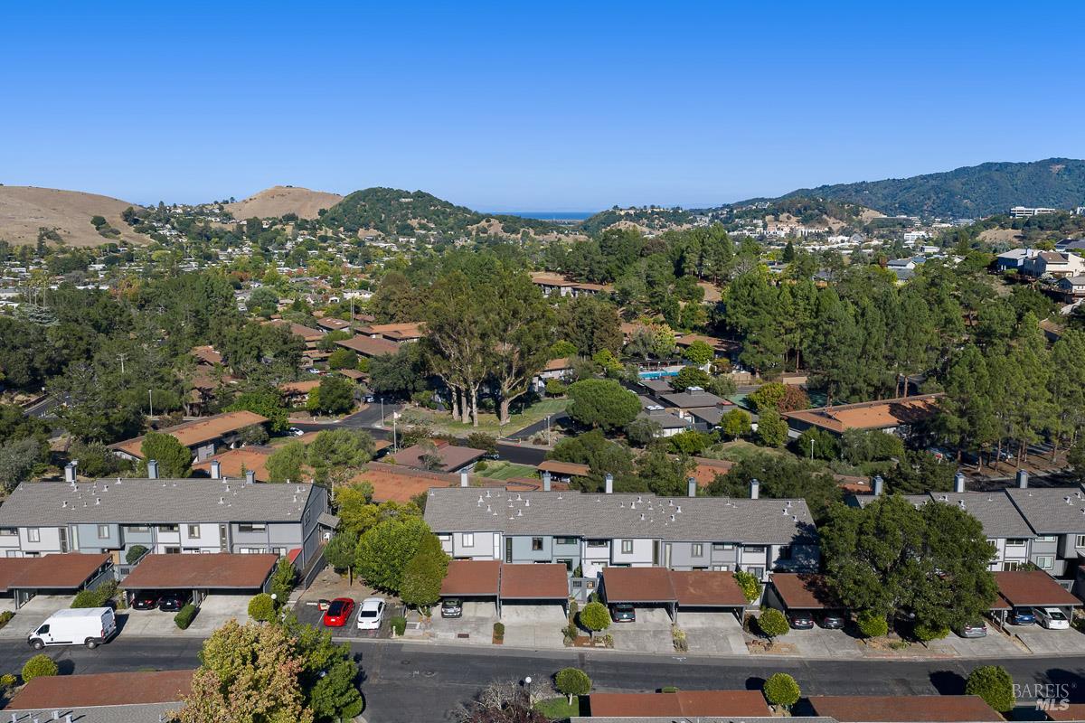 203 Sylvia Way San Rafael CA 94903