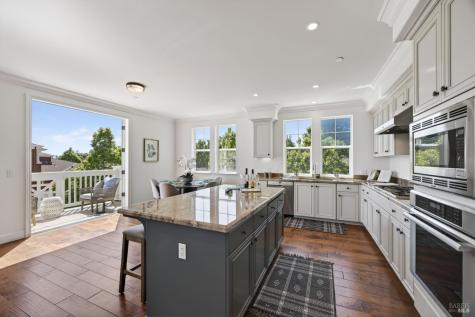 358 Camellia Circle Larkspur CA 94939