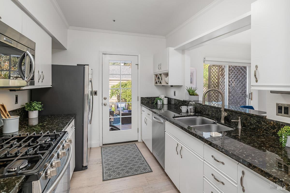 41 Parkview Circle Corte Madera CA 94925