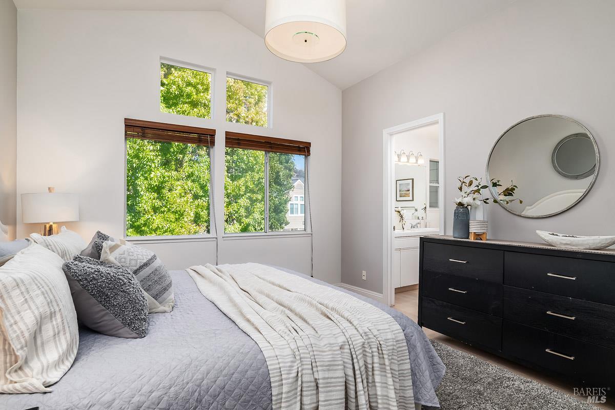 41 Parkview Circle Corte Madera CA 94925