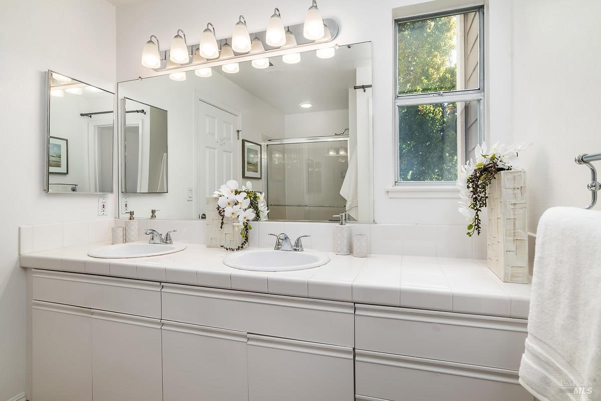 41 Parkview Circle Corte Madera CA 94925