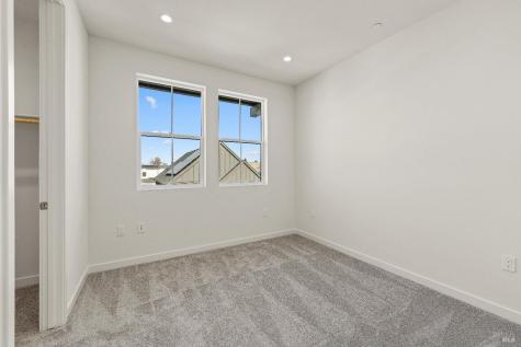 1452 Waterside Lane Rohnert Park CA 94928