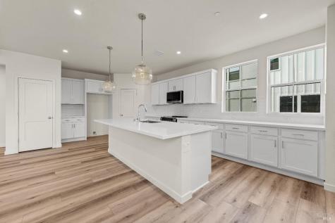 1452 Waterside Lane Rohnert Park CA 94928