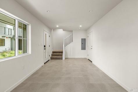 1452 Waterside Lane Rohnert Park CA 94928