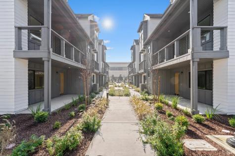 1452 Waterside Lane Rohnert Park CA 94928