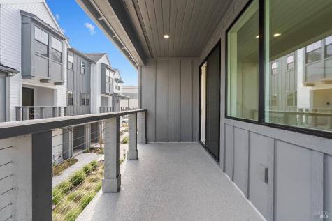 1452 Waterside Lane Rohnert Park CA 94928