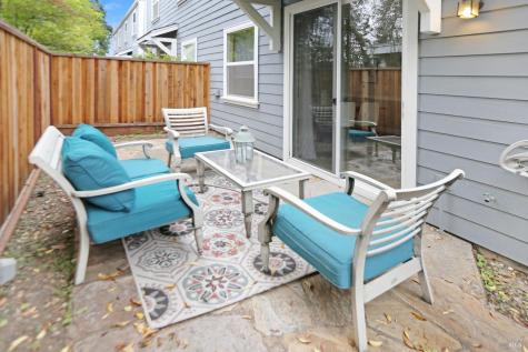 143 Piper Lane Sonoma CA 95476