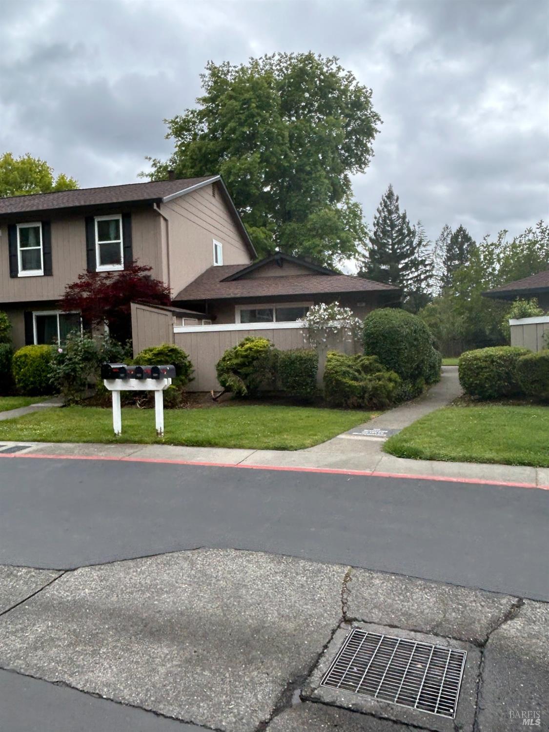 311 Algiers Court Santa Rosa CA 95409