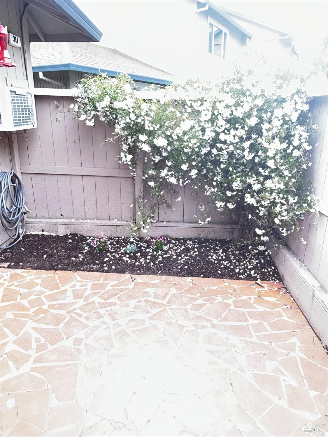 311 Algiers Court Santa Rosa CA 95409