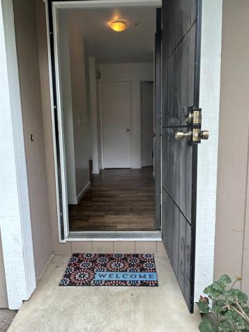 311 Algiers Court Santa Rosa CA 95409