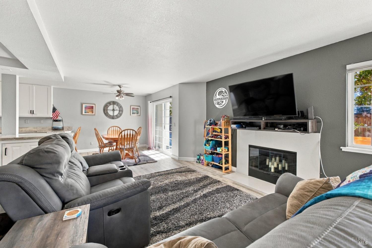 520 Court Street Santa Rosa CA 95407