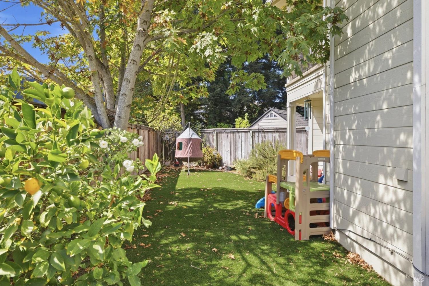 520 Court Street Santa Rosa CA 95407
