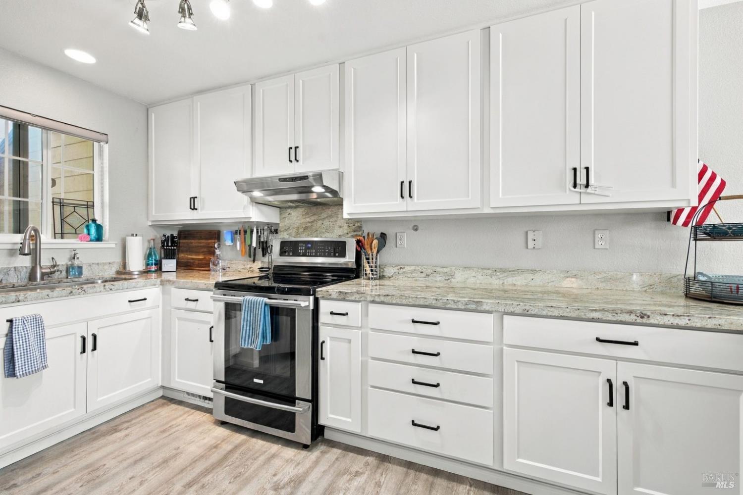 520 Court Street Santa Rosa CA 95407
