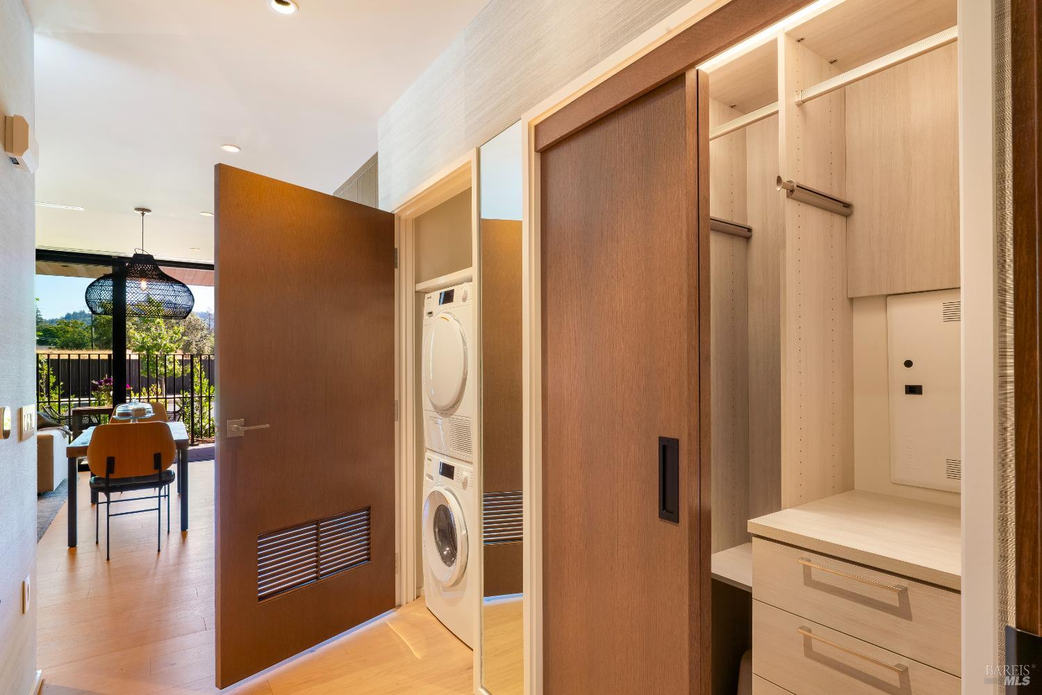 151 Sawmill Circle Healdsburg CA 95448