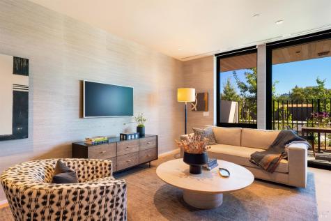 151 Sawmill Circle Healdsburg CA 95448