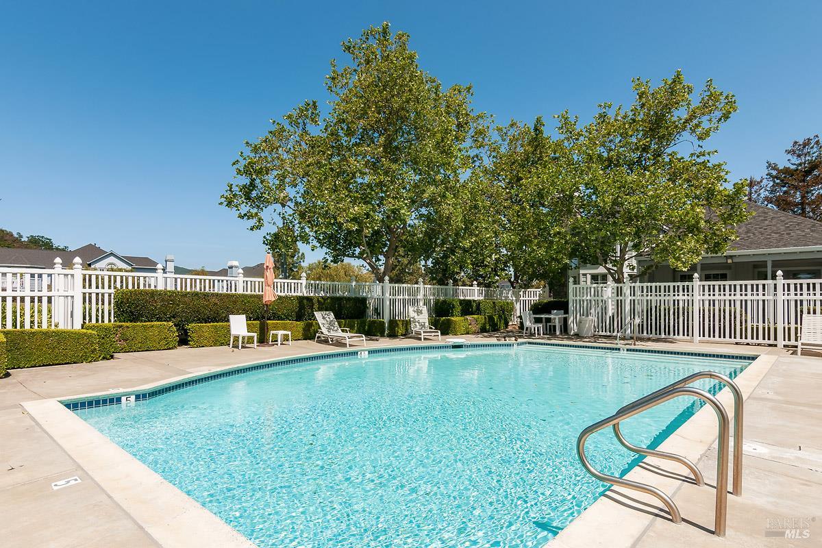 66 Mariners Circle San Rafael CA 94903