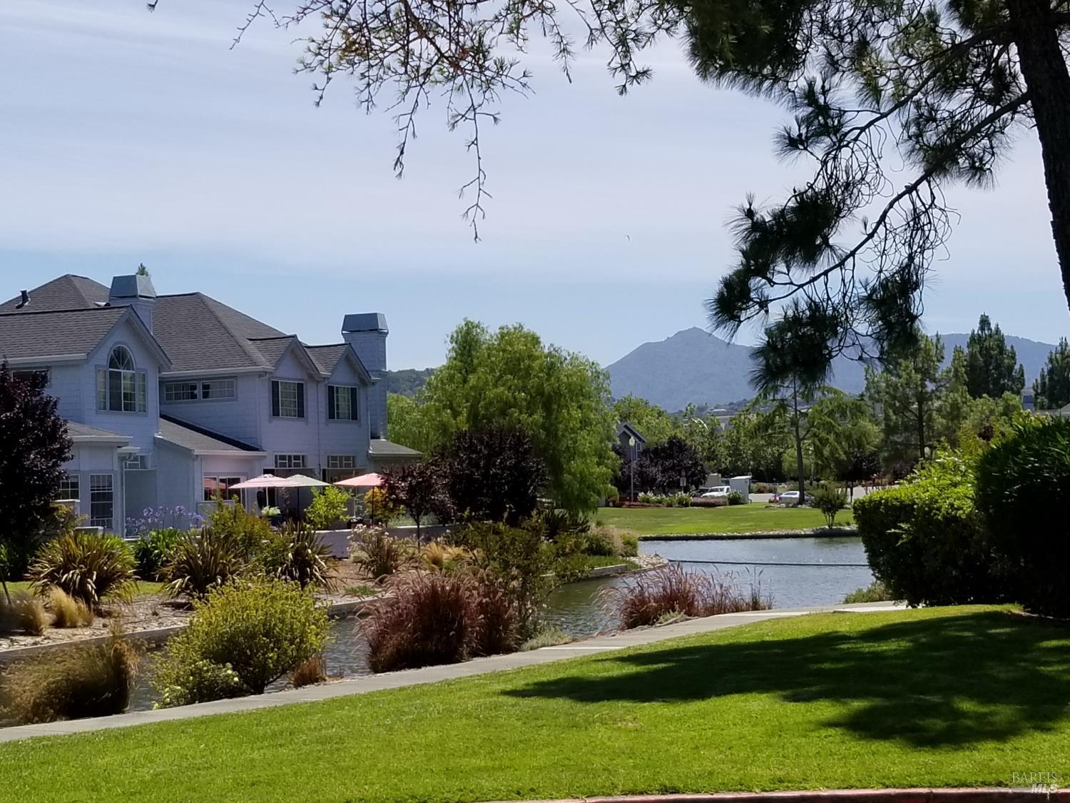 66 Mariners Circle San Rafael CA 94903