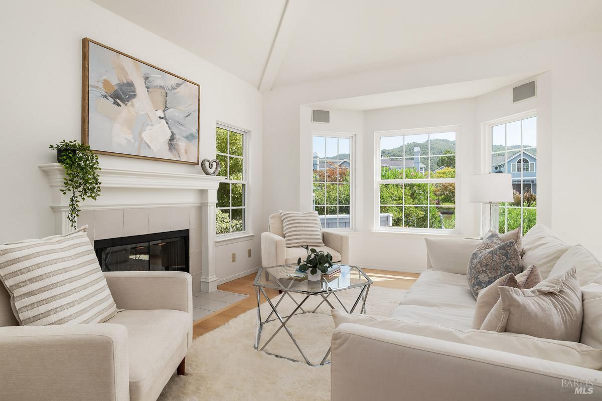 66 Mariners Circle San Rafael CA 94903