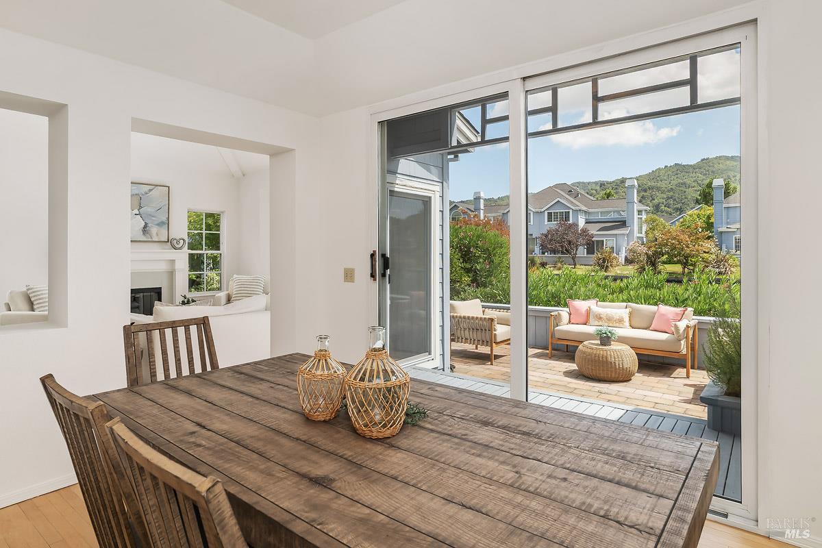 66 Mariners Circle San Rafael CA 94903