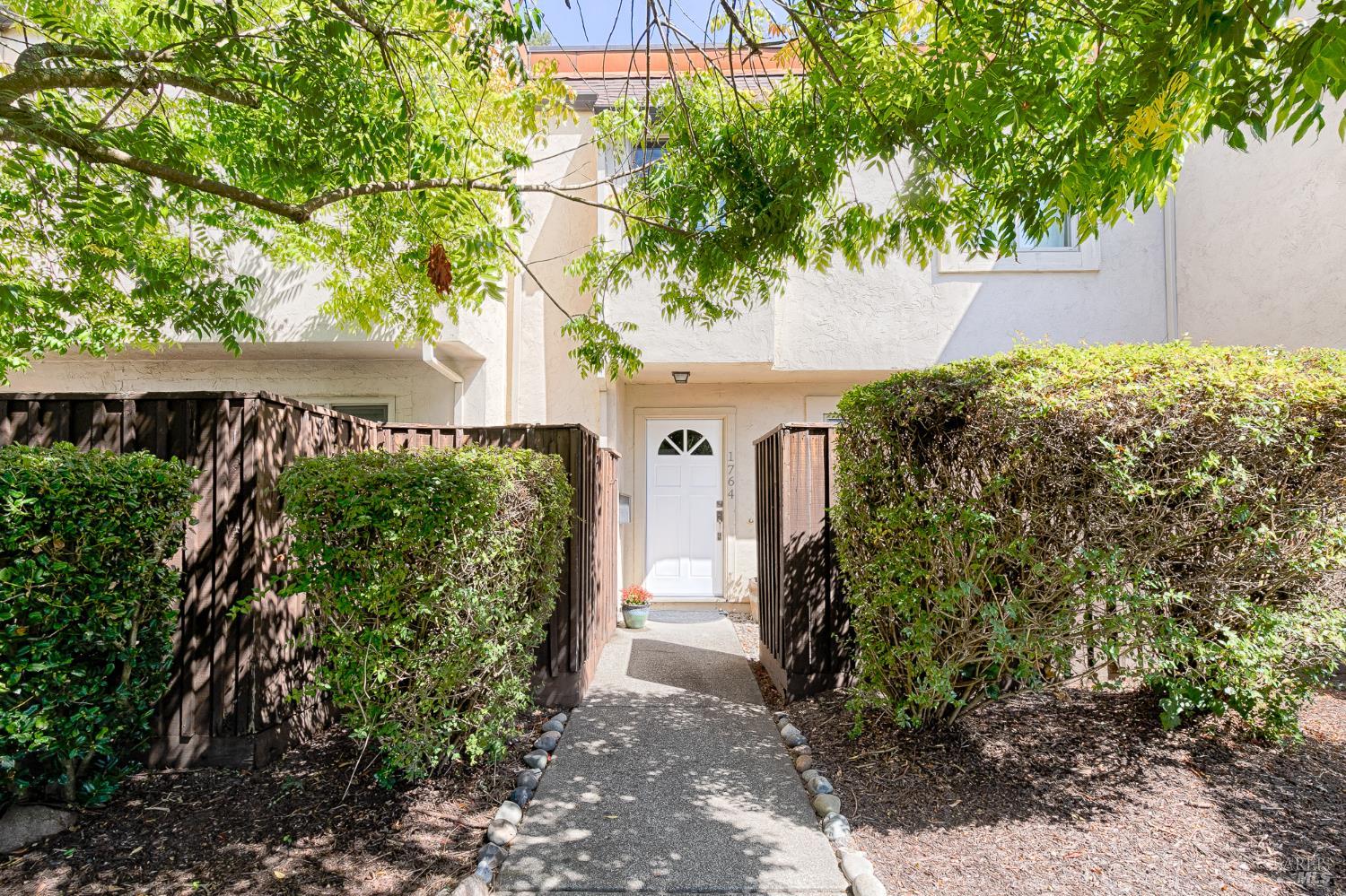 1764 Las Raposas Court Santa Rosa CA 95409