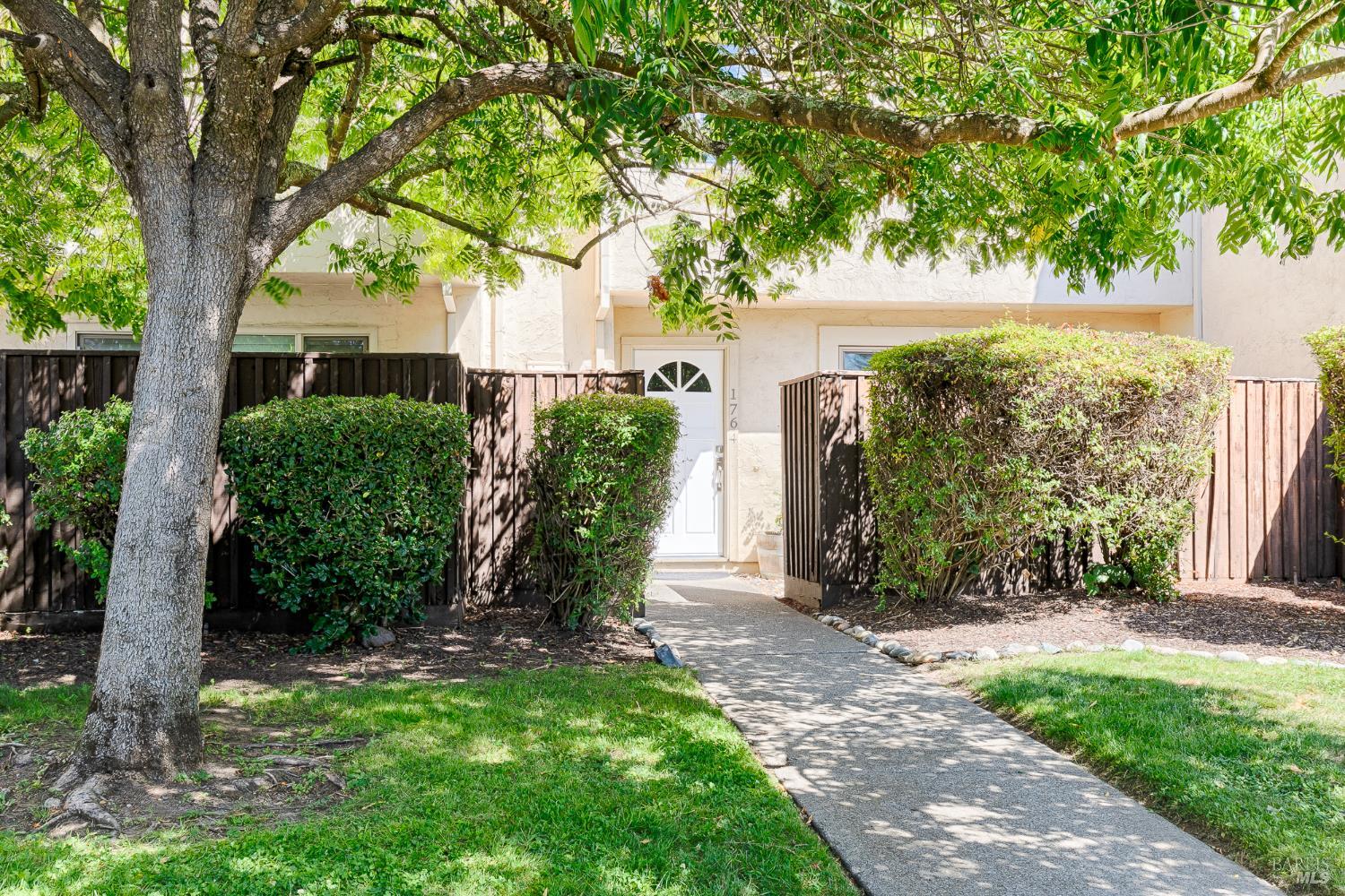 1764 Las Raposas Court Santa Rosa CA 95409