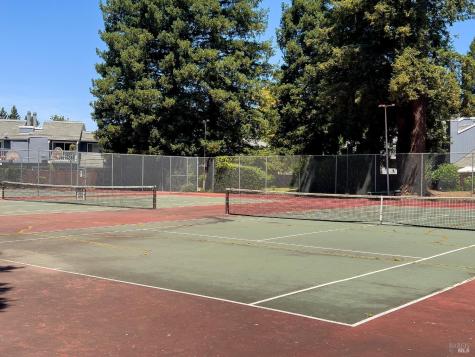 655 Racquet Club Circle Rohnert Park CA 94928